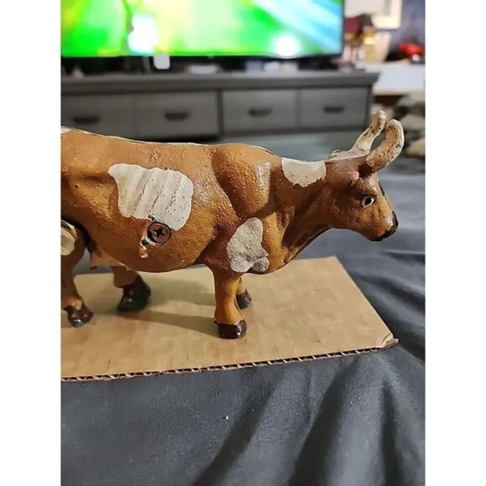 Antique Cast Iron Cow Penny Still Bank‎ Made the A.C. Williams Co.